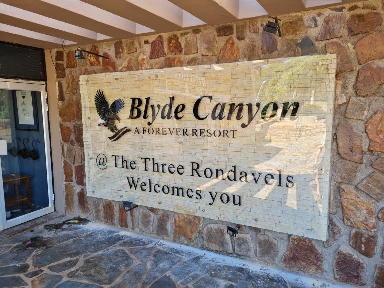 Custom stone-mounted feature sign for Blyde Canyon Forever Resort